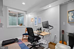 730 S 21st St, Philadelphia, PA 19146 - Photo 37