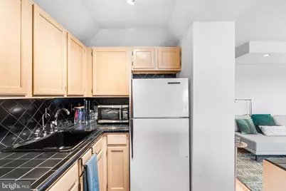 604 S Washington Square #1106, Philadelphia, PA 19106 - Photo 11