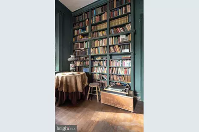 8221 Seminole Street, Philadelphia, PA 19118 - Photo 5