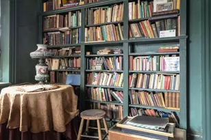 8221 Seminole St, Philadelphia, PA 19118 - Photo 5