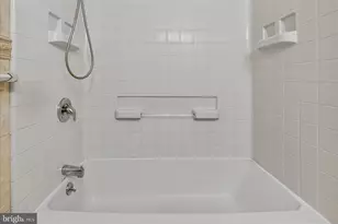 9865 Garvey Dr, Philadelphia, PA 19114 - Photo 21