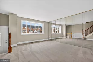 9865 Garvey Dr, Philadelphia, PA 19114 - Photo 5