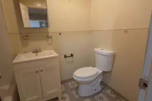 4809 N Hutchinson St, Philadelphia, PA 19141 - Photo 9