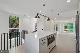 616 N Brenna Walk, Philadelphia, PA 19123 - Photo 7