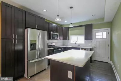 2633 Tasker Street, Philadelphia, PA 19145 - Photo 7