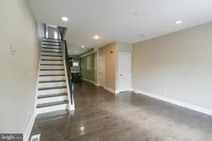 2633 Tasker St, Philadelphia, PA 19145 - Photo 3