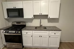 135 W Courtland St, Philadelphia, PA 19140 - Photo 13