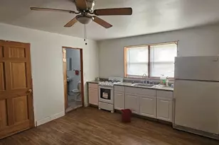 643 Moore St, Philadelphia, PA 19148 - Photo 3