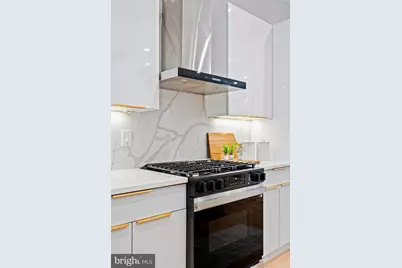 513 Salmon Street, Philadelphia, PA 19125 - Photo 13