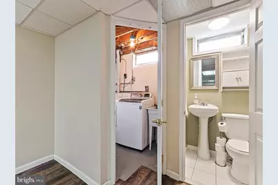 3721 S Hereford Lane, Philadelphia, PA 19114 - Photo 23