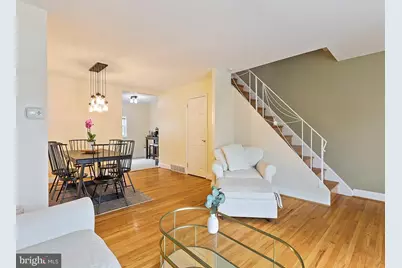 3721 S Hereford Lane, Philadelphia, PA 19114 - Photo 5