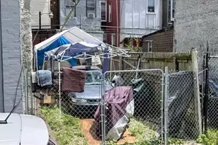 2927 N Mutter St, Philadelphia, PA 19133 - Photo 1