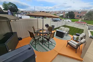 1304 N 76th St, Philadelphia, PA 19151 - Photo 33