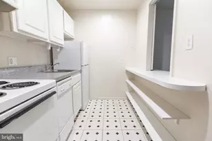 2311 Spruce St, Philadelphia, PA 19103 - Photo 3