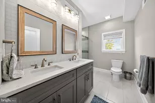 2247 Wilder St, Philadelphia, PA 19146 - Photo 29