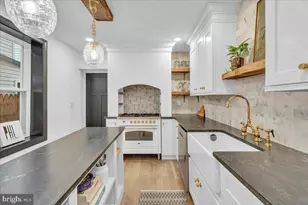 858 Perkiomen St, Philadelphia, PA 19130 - Photo 5