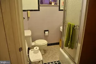 2630 S Hutchinson St, Philadelphia, PA 19148 - Photo 9