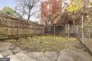 2816 Emerald St, Philadelphia, PA 19134 - Photo 25