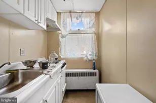 4830 Longshore Ave, Philadelphia, PA 19135 - Photo 27