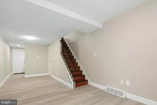 1519 W Thompson St, Philadelphia, PA 19121 - Photo 7