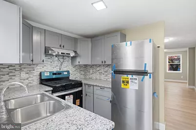 1519 W Thompson Street, Philadelphia, PA 19121 - Photo 11