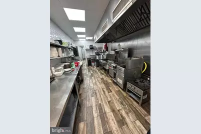 809 N 2nd Street, Philadelphia, PA 19123 - Photo 5