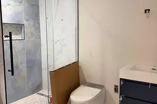 2324 Reed St, Philadelphia, PA 19146 - Photo 17