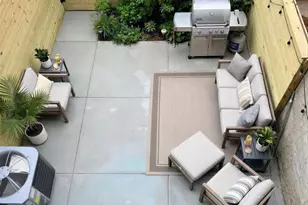 2324 Reed St, Philadelphia, PA 19146 - Photo 5