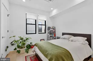 2007 Cambridge St, Philadelphia, PA 19130 - Photo 11