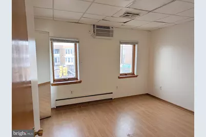 1545 W Passyunk Avenue, Philadelphia, PA 19145 - Photo 3