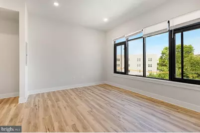 2440 Kensington Avenue #301, Philadelphia, PA 19125 - Photo 7