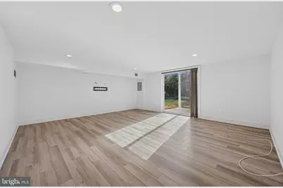 833 Green Valley Drive, Philadelphia, PA 19128 - Photo 3