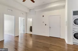 2031 S Juniper St, Philadelphia, PA 19148 - Photo 3