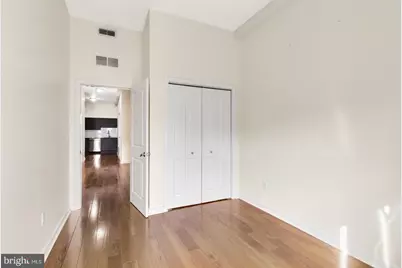 2031 S Juniper Street #204, Philadelphia, PA 19148 - Photo 19