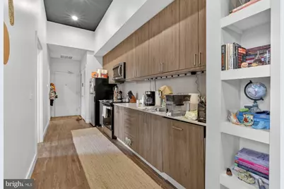 525 N 41st Street #201, Philadelphia, PA 19104 - Photo 3