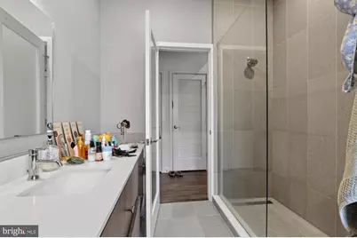 525 N 41st Street #201, Philadelphia, PA 19104 - Photo 17