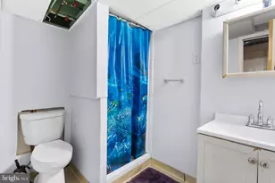 378 Devereaux Ave, Philadelphia, PA 19111 - Photo 21