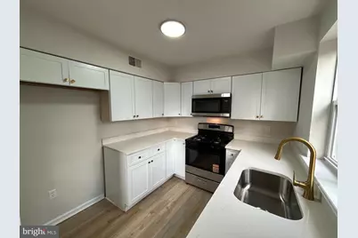 5314 Wyalusing Avenue, Philadelphia, PA 19131 - Photo 9