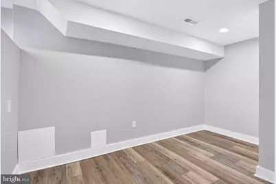 2658 S 68th Street, Philadelphia, PA 19142 - Photo 25