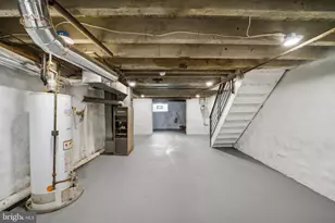 1829 E Airdrie St, Philadelphia, PA 19124 - Photo 21