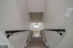 914 S 54th St, Philadelphia, PA 19143 - Photo 9