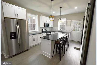 914 S 54th Street, Philadelphia, PA 19143 - Photo 7