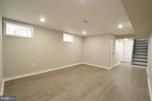 914 S 54th St, Philadelphia, PA 19143 - Photo 19