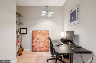 1425 Locust St, Philadelphia, PA 19102 - Photo 5