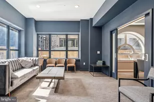 1425 Locust St, Philadelphia, PA 19102 - Photo 37