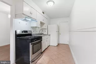 2120 Lardner St, Philadelphia, PA 19149 - Photo 9