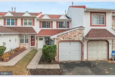 4445 Ernie Davis Circle, Philadelphia, PA 19154 - Photo 1