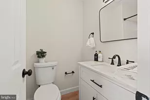 4445 Ernie Davis Cir, Philadelphia, PA 19154 - Photo 19