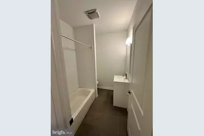 1128 S 19th Street #APT A, Philadelphia, PA 19146 - Photo 13