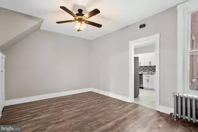 425 W Rockland Street, Philadelphia, PA 19120 - Photo 9